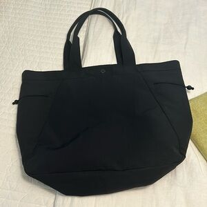 Lululemon gym bag